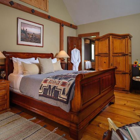 Abbey'S Lantern Hill Inn Ledyard Center Esterno foto